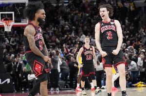 开云下载-基迪谈逆转取胜：我们坚持了下来 能参与这样的比赛很有趣