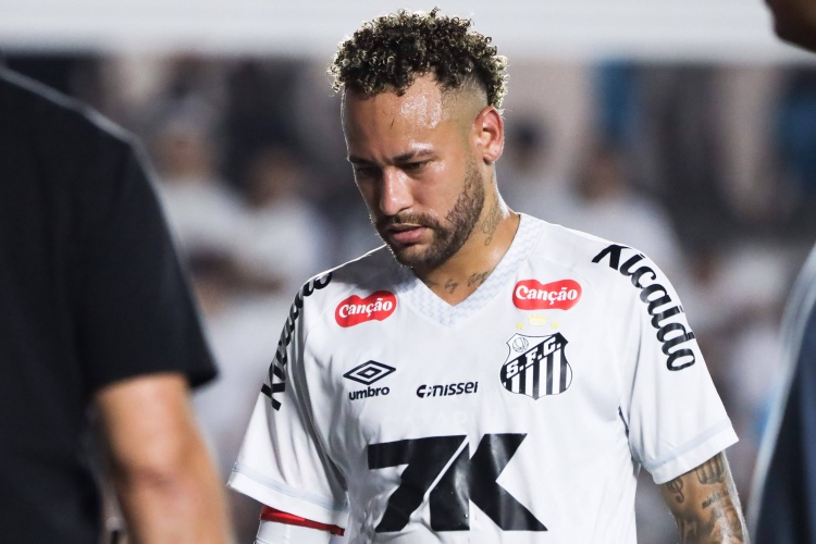 开云线上入口-负荷管理！马卡：内马尔为踢世界杯，将不再为桑托斯客场出战